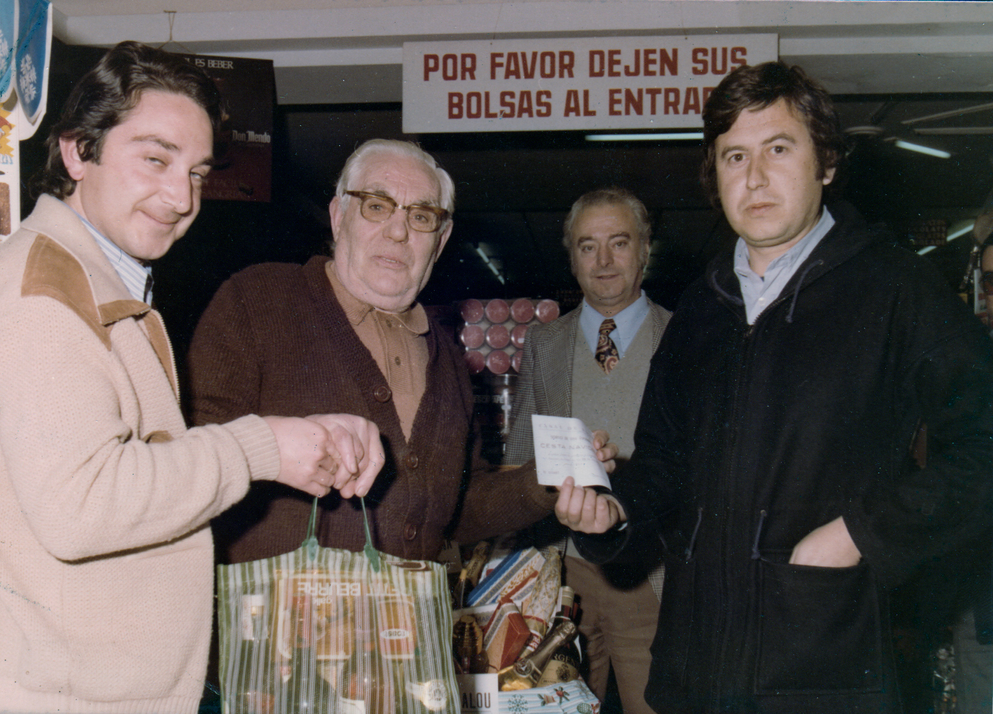 Lliurament de la cistella de Nadal 2