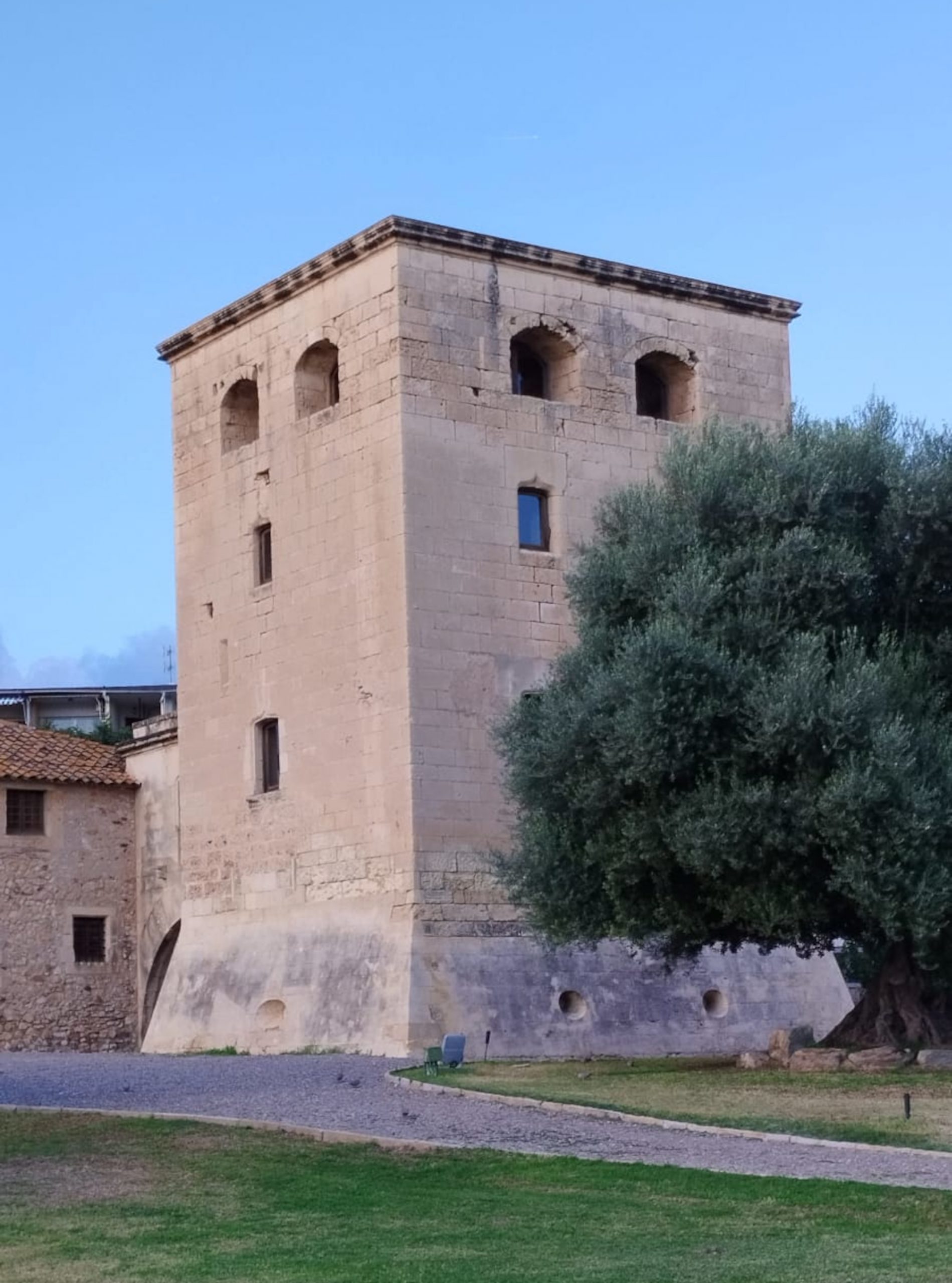 Detall de l'estructura de la Torre Vella de Salou
